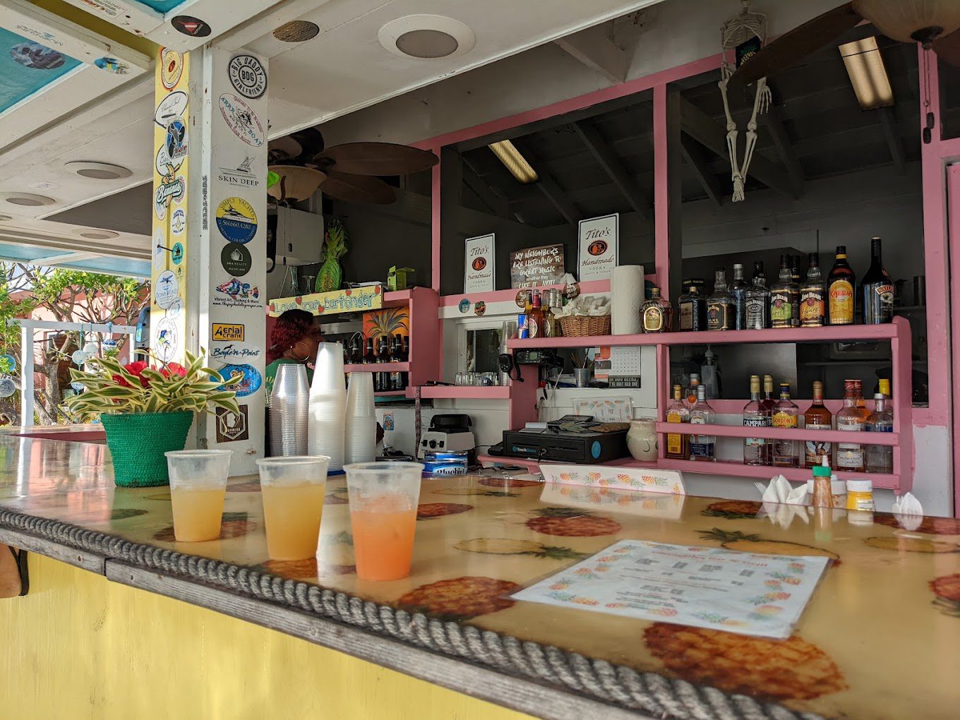 Pineapples Bar at Green Turtle Club